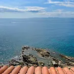 Apartamento Frente Al Mar Con Piscina